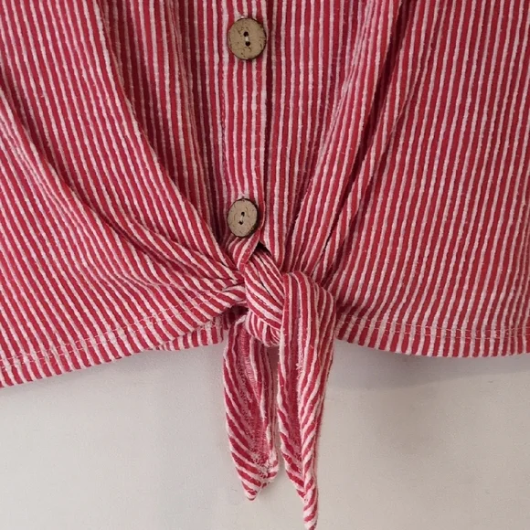 W5 Women's Pink Striped Button-Down Tee - Picture 5 of 5